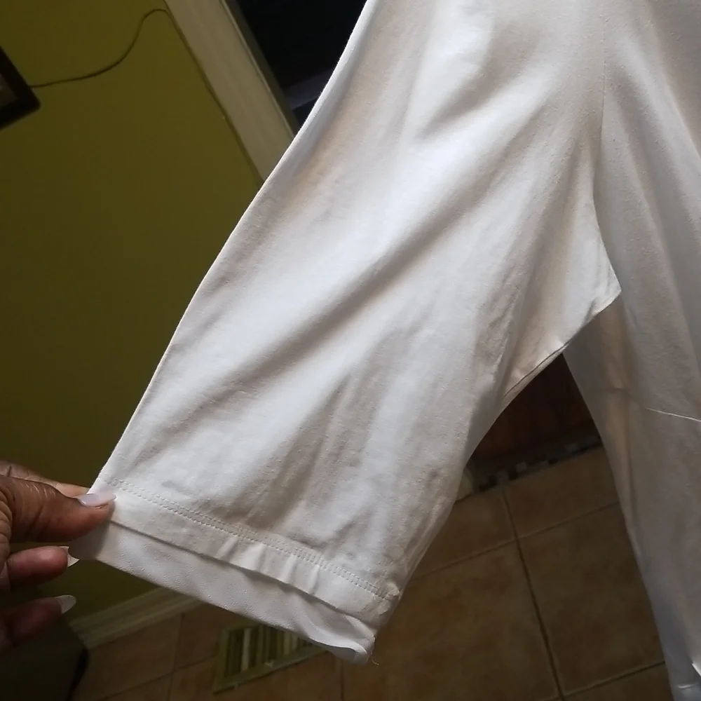 White comfortable top Sz ( 2X ) - Picture 4 of 5